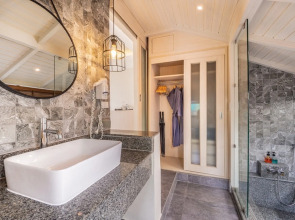 Khaolak Emerald Beach Resort and Spa