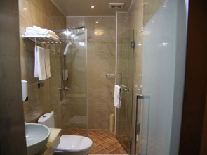 Shanghai Fish Inn Bund