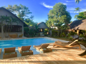 Hibiscus Garden Resort