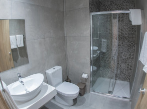 Bohemian Gardens Hotel