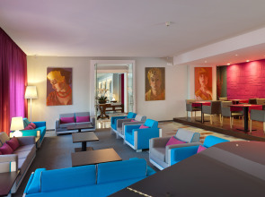 Отель Continental