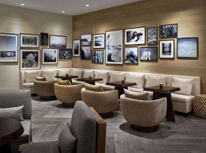 Alohilani Resort Waikiki Beach