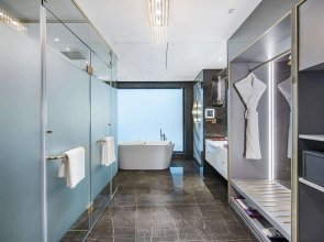 Radisson Blu Hotel & Suites GRT Chennai