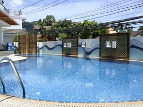 First Residence Hotel