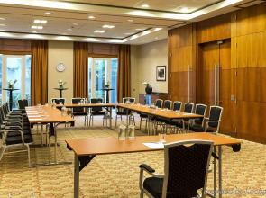 Crowne Plaza Brussels Airport by IHG