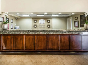 Comfort Suites Paradise Island