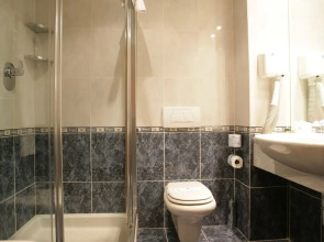 Pacific Hotel Fortino