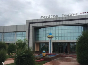 Khorezm Palace (Хорезм Пэлэс)