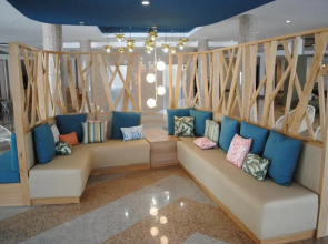 Gara Suites Golf & SPA