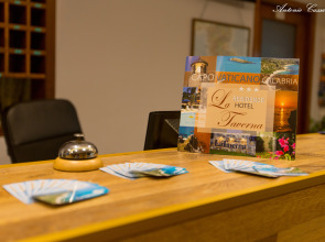 Residence Hotel La Taverna