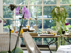 Schlosshotel Berlin By Patrick Hellmann