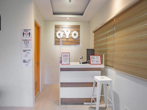 OYO 605 The Quarters