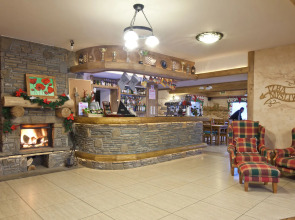 Helan Family & Garden