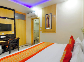 Check In Room Chuna Mandi