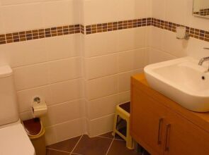 Terrace Life Palm Apart