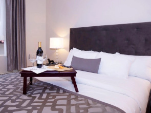 Urban Boutique Hotel