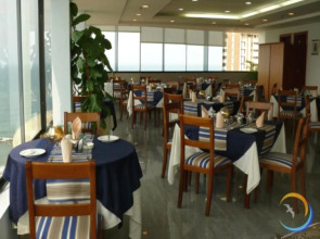 Hotel Miramar Suites