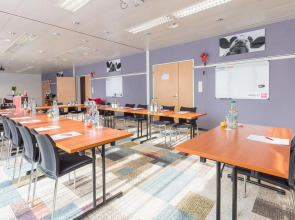 ibis Zurich Messe-Airport