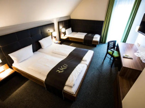 RiKu HOTEL Weissenhorn