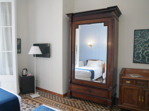 Hotel Medium Renaixença