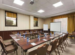 Ramada Hotel & Suites by Wyndham Bucharest North