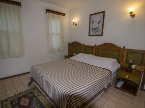 Olive Garden Apart Hotel