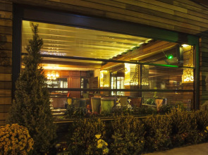 Cadence Design Hotel