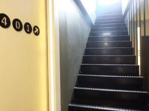 Four Sisters Homestay - Hostel