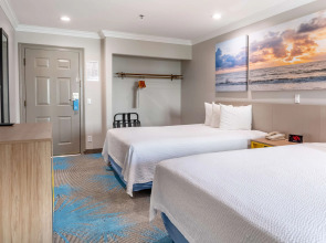 Days Inn by Wyndham Santa Monica