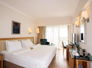 Korumar Deluxe Hotel