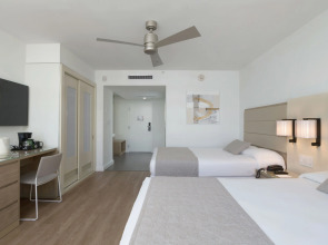 Hotel Riu Plaza Miami Beach