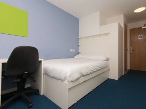 Destiny Student Shrubhill - Campus Accommodation