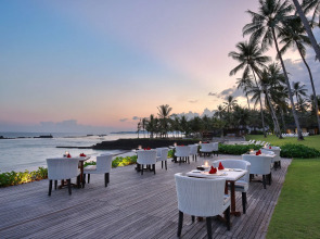 Отель Candi Beach Resort and Spa