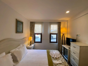 Arena Hotel - Special Class