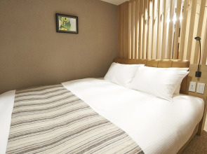 Quintessa Hotel Tokyo Haneda Comic & Books