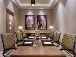 DoubleTree by Hilton Agra