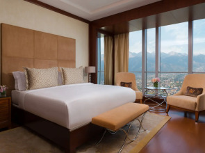 Отель The Ritz-carlton, Almaty