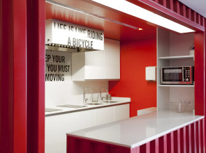 Sant Jordi Hostels Gracia