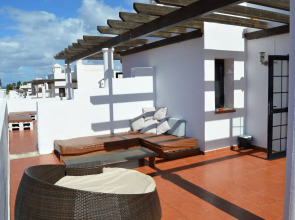 Surf Riders Fuerteventura - Adults Only