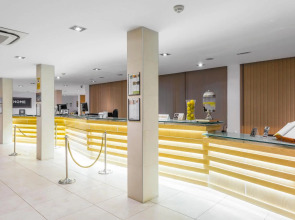 Royal Sunset Beach Club