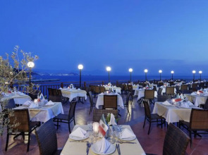 Pine Bay Holiday Resort