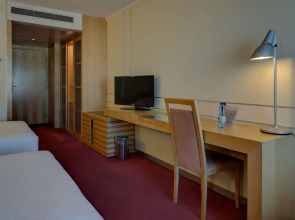 VIP Executive Entrecampos Hotel & Conference