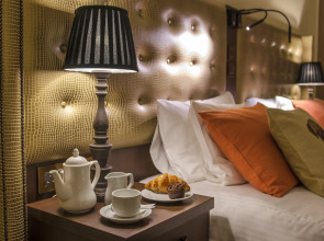 AX The Victoria Hotel