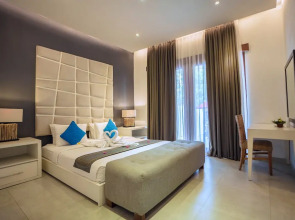 Villa Orange - 900m from Beach