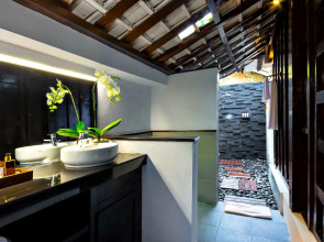 Canvas Escape Resort