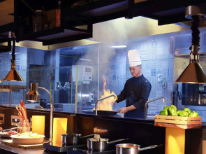 Отель Grand Mercure Bali Seminyak