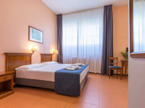 Villa EUR - Parco dei Pini