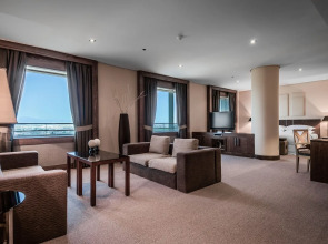 Eurostars Suites Mirasierra