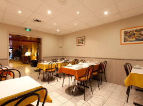 Hoy Paris - Home of YOGA