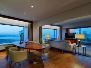 Conrad Istanbul Bosphorus